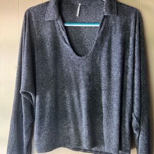 NWOT hello nite lightweight sweater